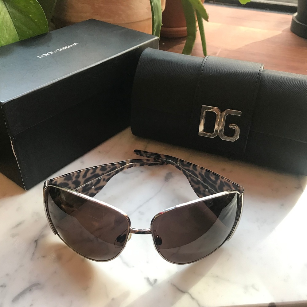 Dolce & Gabbana Leopard Print Aviator Sunglasses